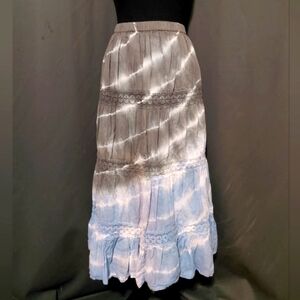 Bohemian Café Women's Boho Hippie Style Tiered Ruffled Maxi Skirt Size Medium